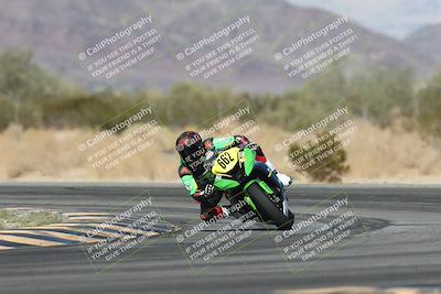 media/Nov-02-2025-CVMA (Sun) [[337aff29ab]]/Race 11-Amateur Supersport Open/